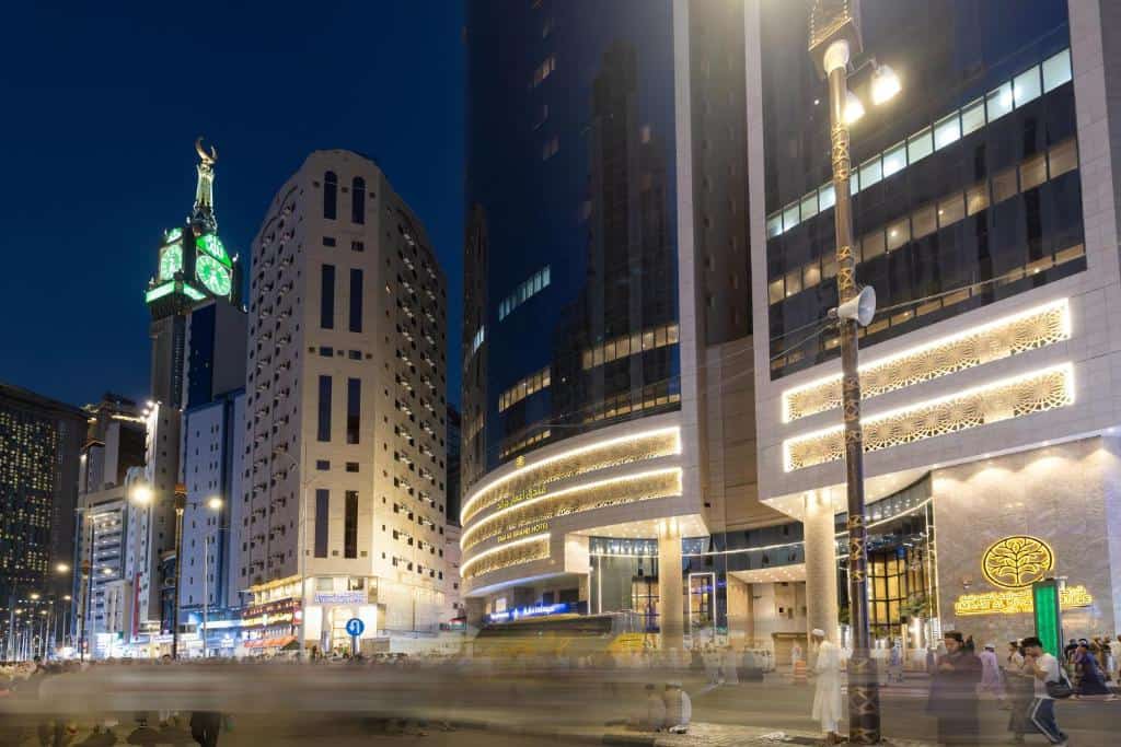 Emaar Grand — photo