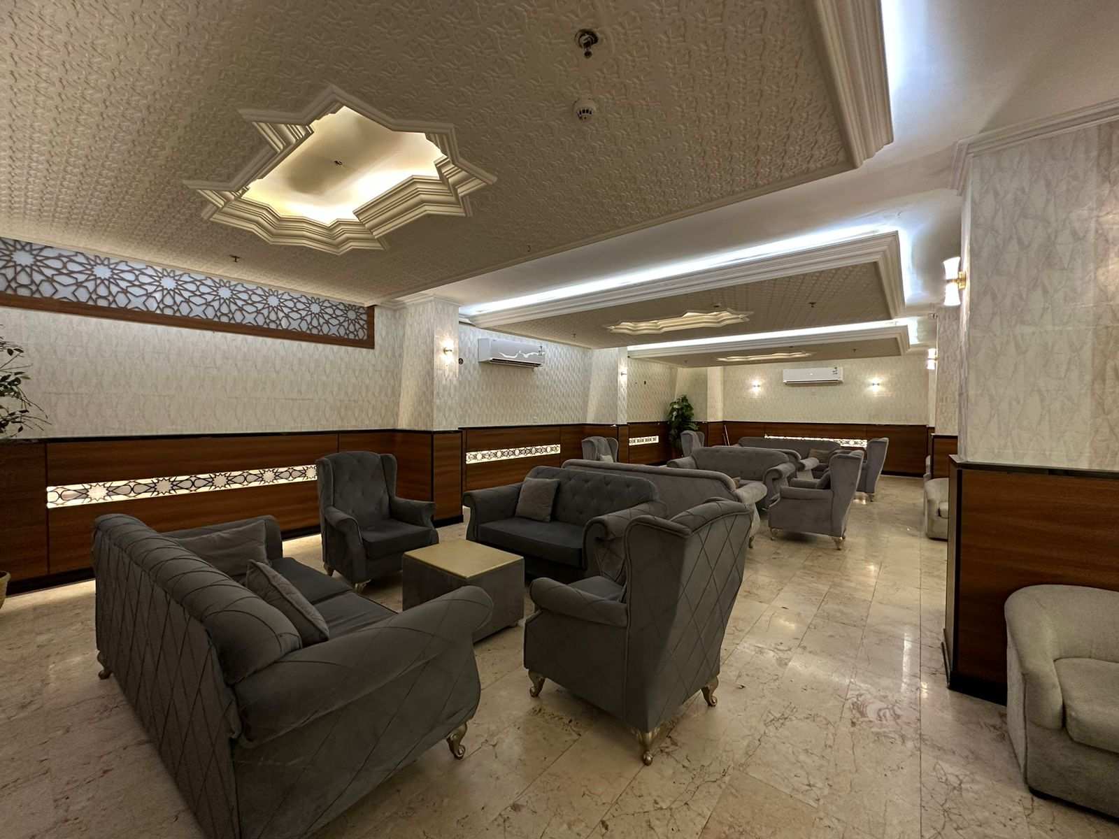 Dorrat Al Akhyar — photo