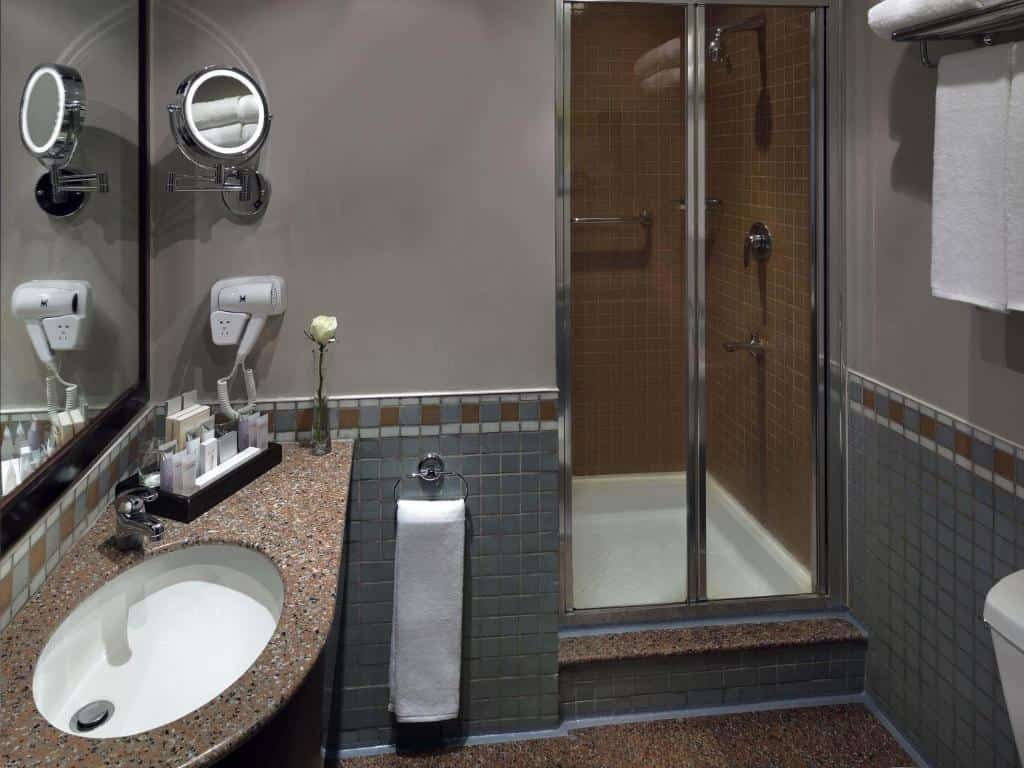 Anwar Al Madinah Mövenpick — photo