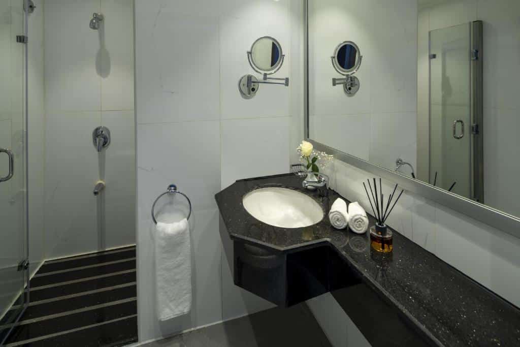 Anwar Al Madinah Mövenpick — photo