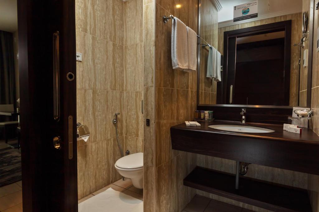 M Hotel Makkah by Millennium — photo