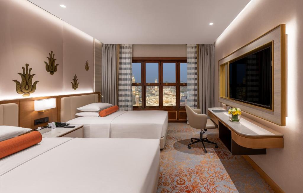 Makkah tower — photo