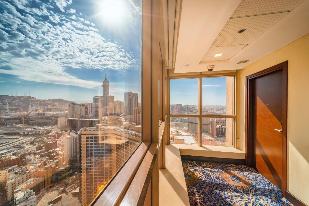 Kiswah Tower — photo